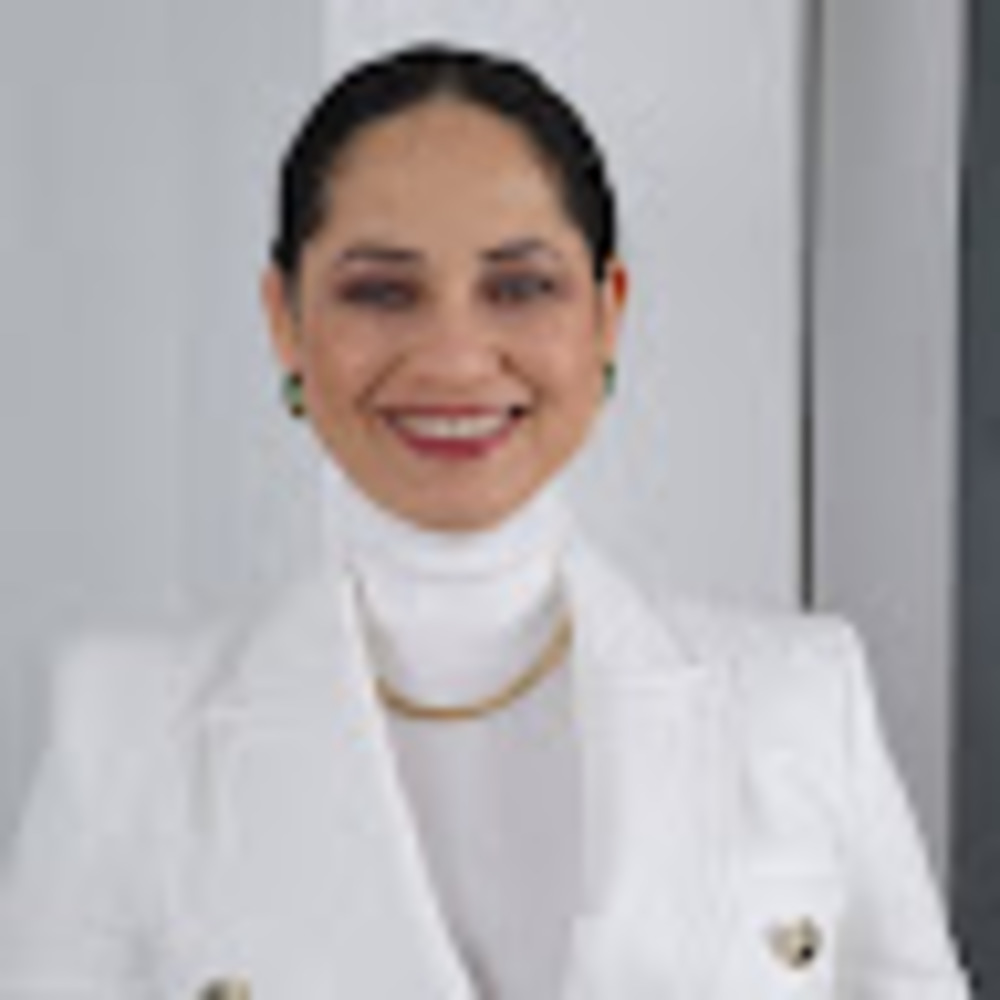 Meet your Posher, Roberta lucia